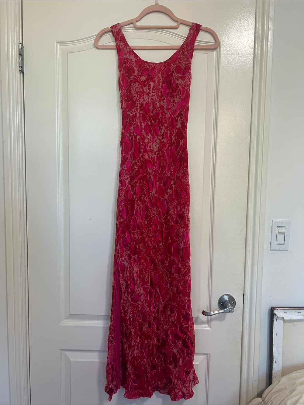 100% Silk Cache Fuchsia Floral Scoop-Neck Maxi Dress